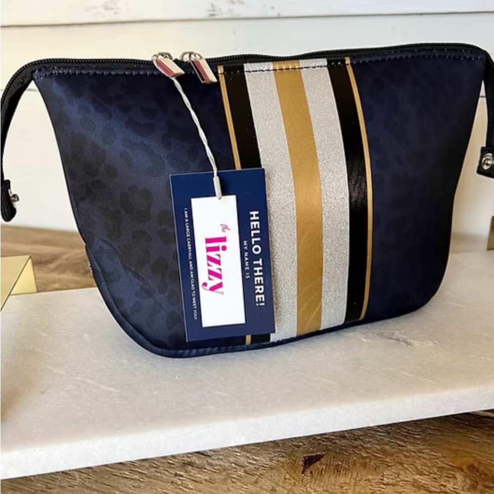 Taylor Gray BLACK and Gold Women's Bag LIZZY large carryall/makeup bag NEW